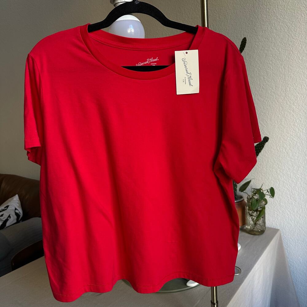 Universal Thread Red Cotton Short Sleeve Tee